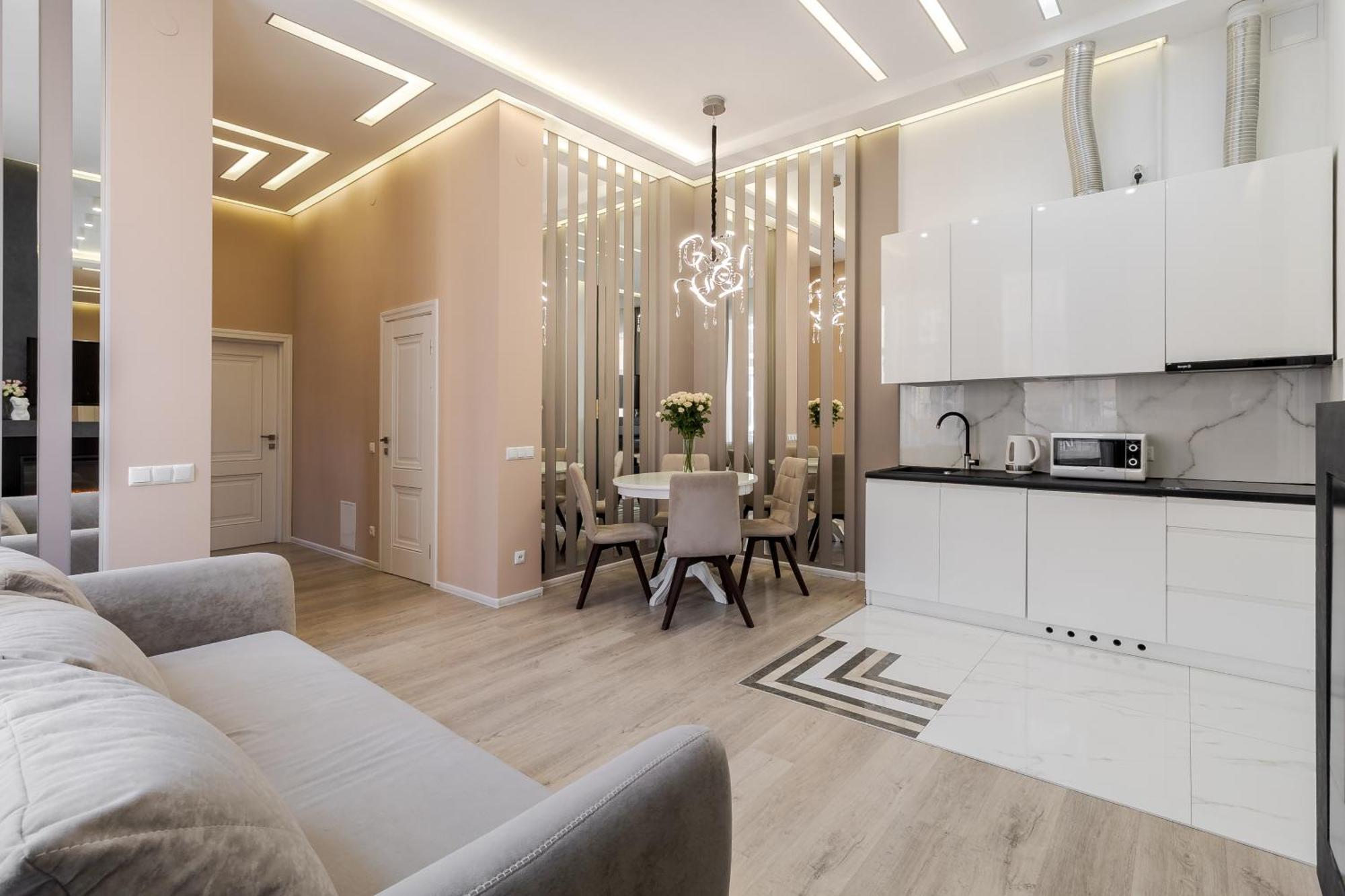 Royal Stylish Apartment In The Old City Lviv Exterior foto