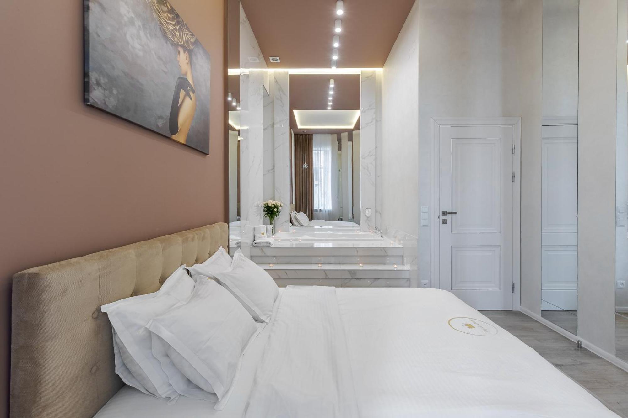 Royal Stylish Apartment In The Old City Lviv Exterior foto